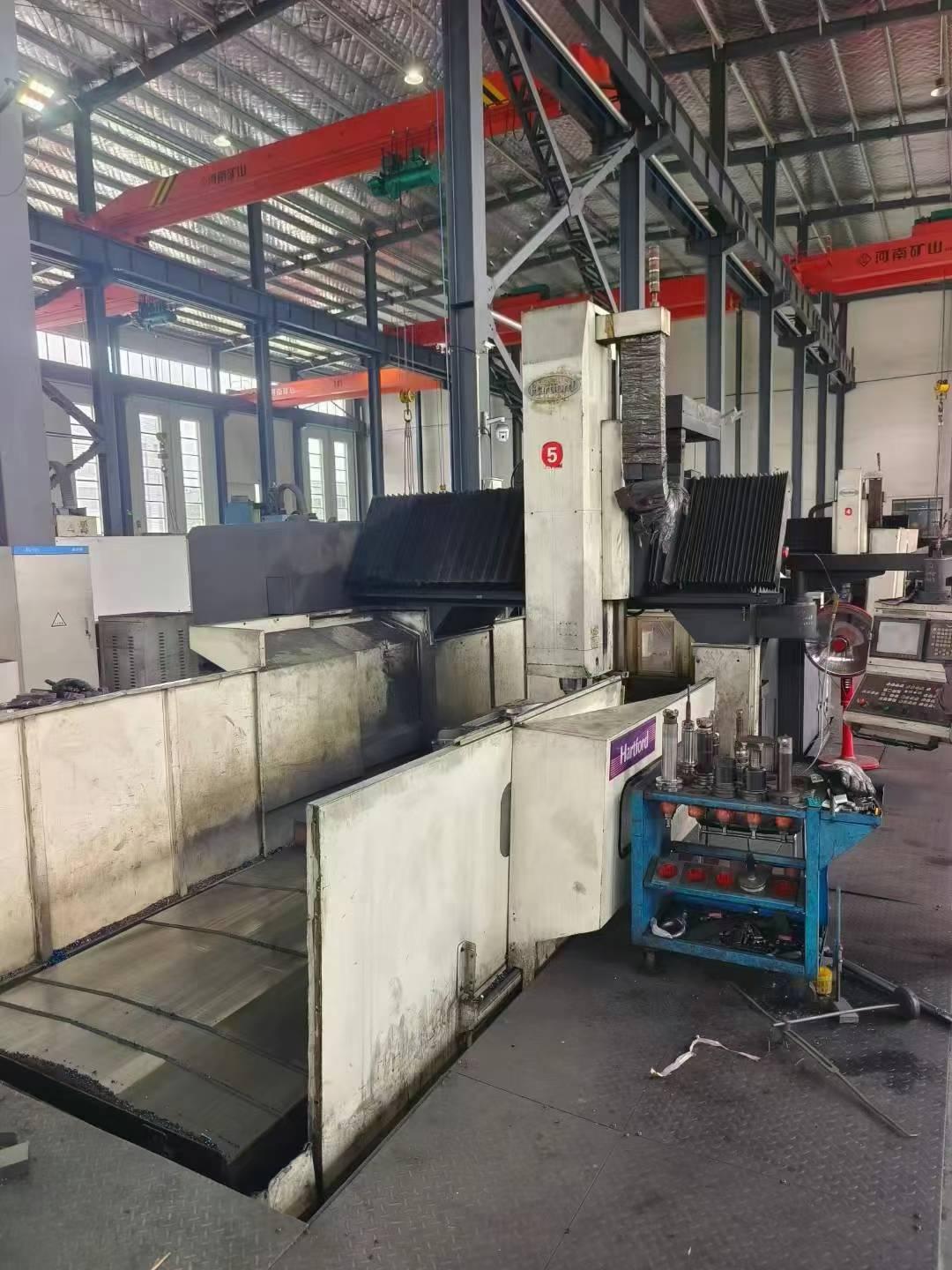 龙门加工中心