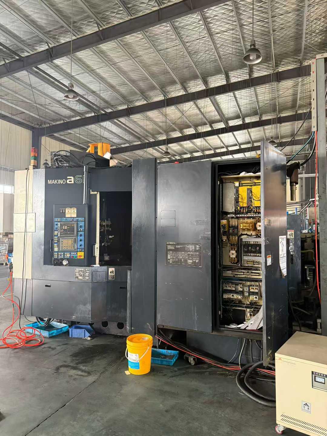 数控卧式加工中心