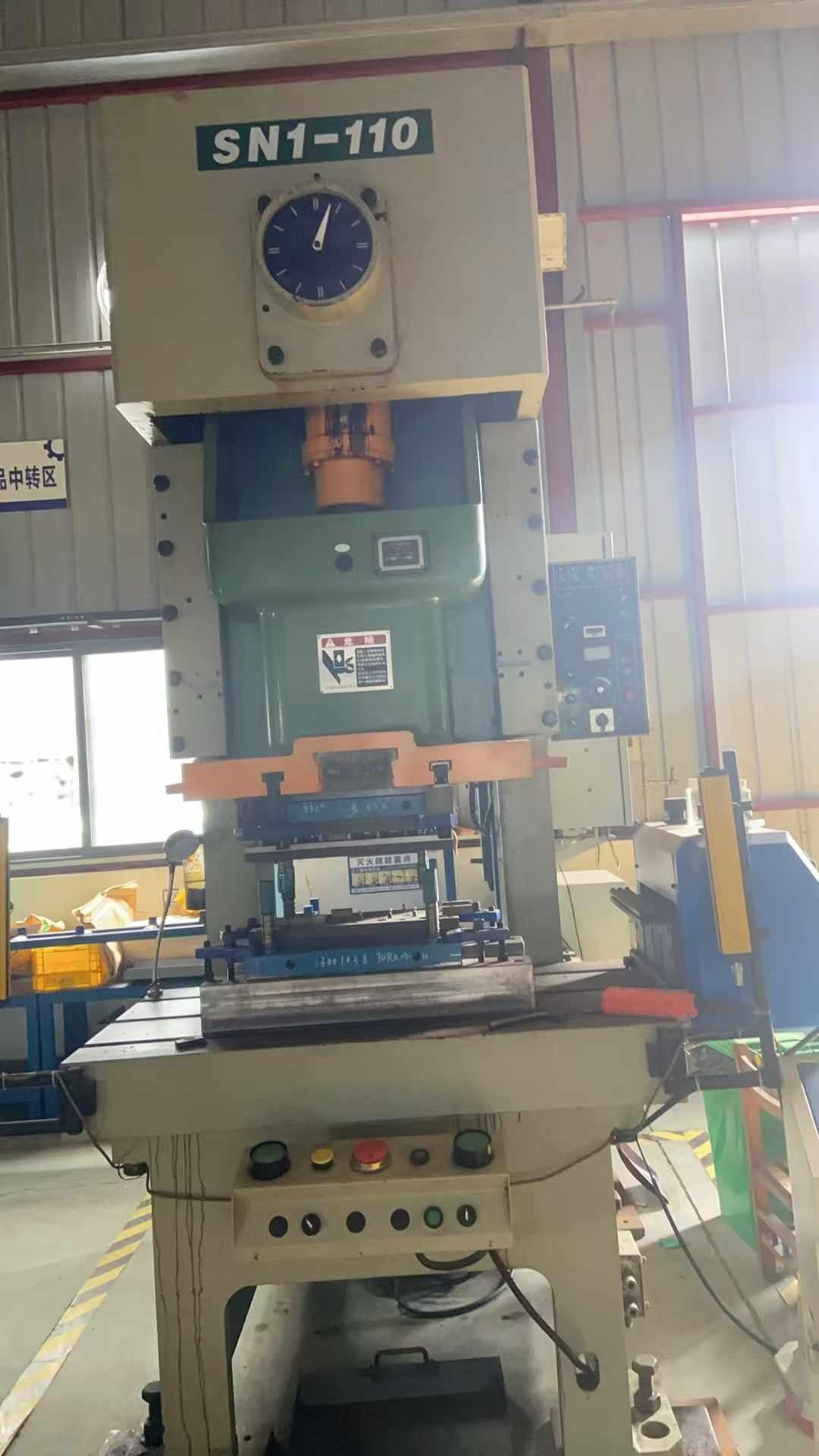 协易 - SN1-110 - 冲床 协易 - SN1-110 - 冲床