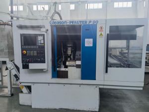 数控卧式滚齿机