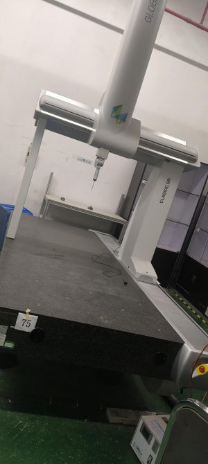 三坐标测量仪