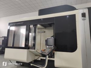 五轴联动加工中心