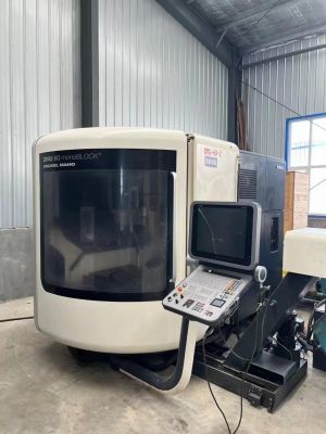 五轴联动加工中心